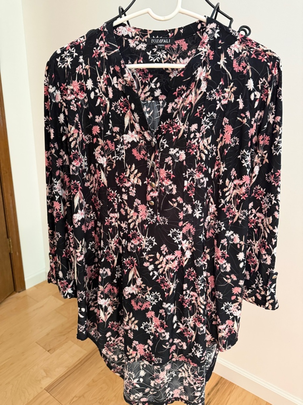 Roz & Ali Black Floral Button-Front Tunic with Pink and Cream Blooms